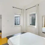 Deluxe In Via Toledo * Napoli