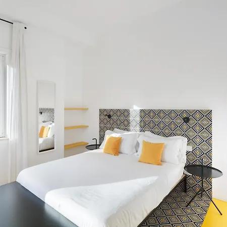 Deluxe In Via Toledo Apartamento